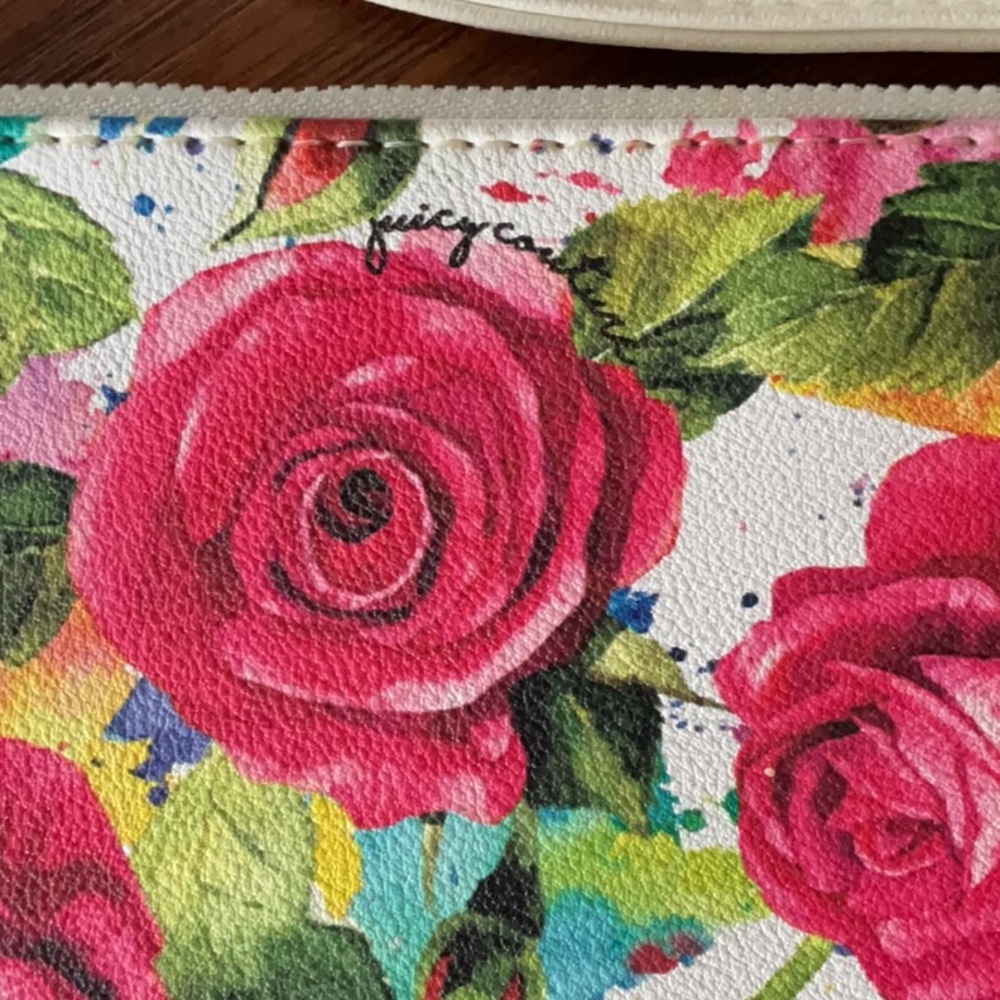 Juicy Couture Pink Floral rose Wristlet and coin purse Set NWT - Picture 5 of 7